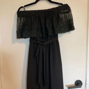 Black Off-the Shoulder Lace Maxi Dress